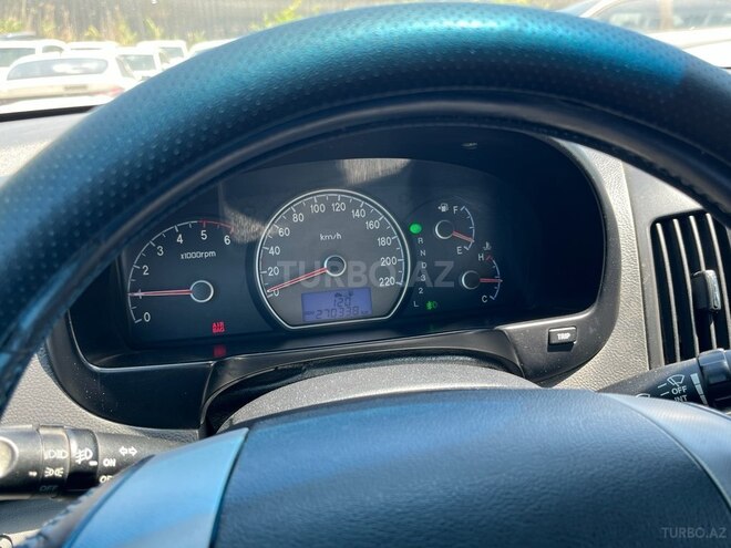 Hyundai Avante-6
