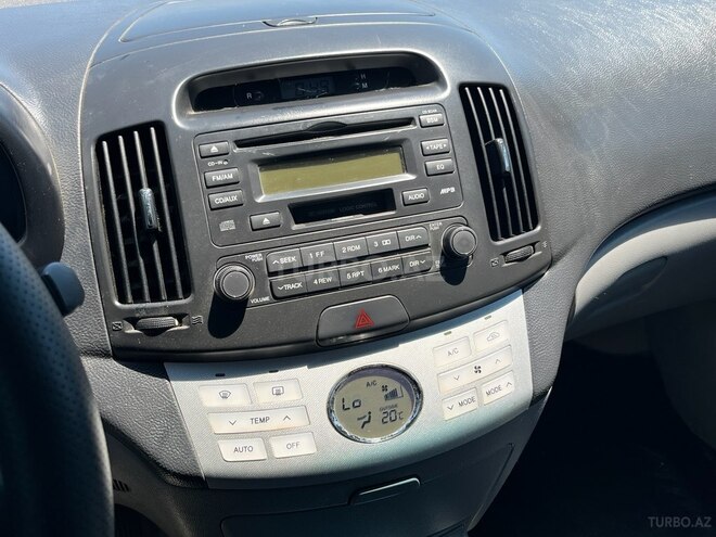 Hyundai Avante-7