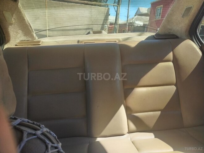 BMW 318-7