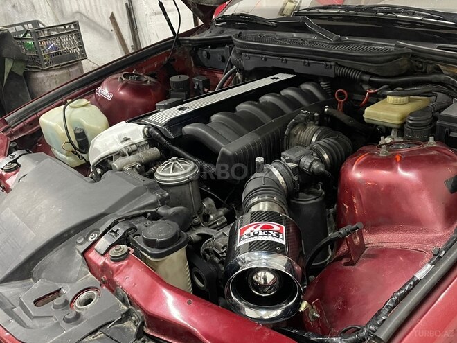 BMW 325-2