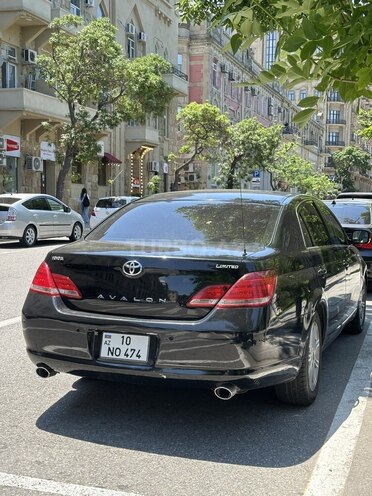 Toyota Avalon-2