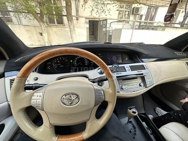 Toyota Avalon-10