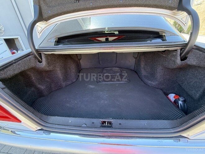 Mercedes C 200-8