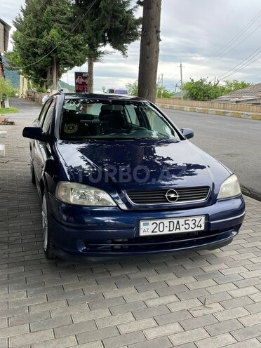 Opel Astra-2