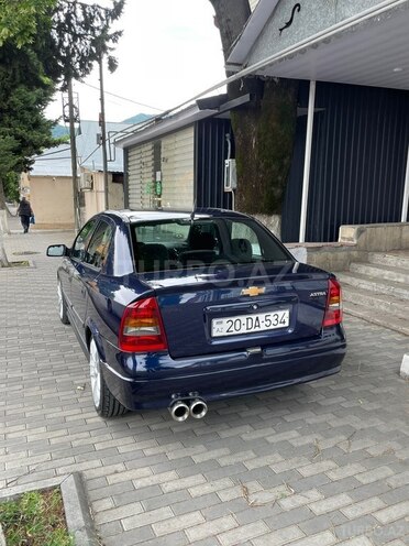 Opel Astra-12