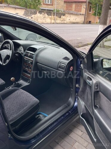 Opel Astra-21