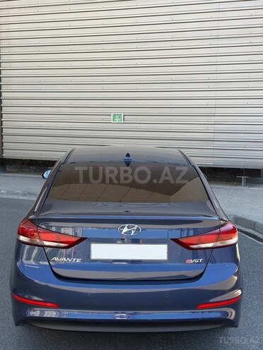 Hyundai Avante-3