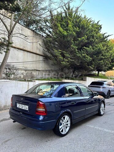 Opel Astra-10