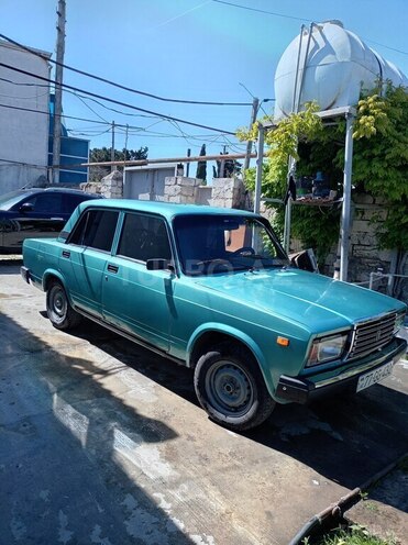 LADA (VAZ) 2107-10