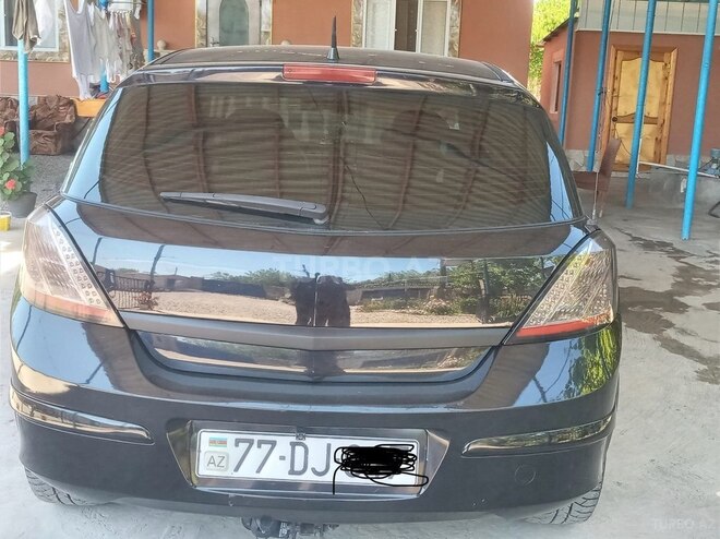 Opel Astra-2