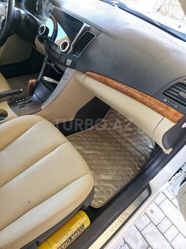 Hyundai Sonata-18
