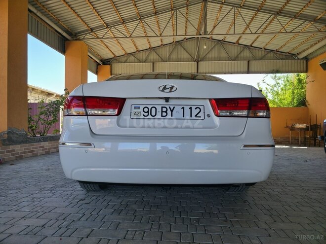 Hyundai Sonata-10