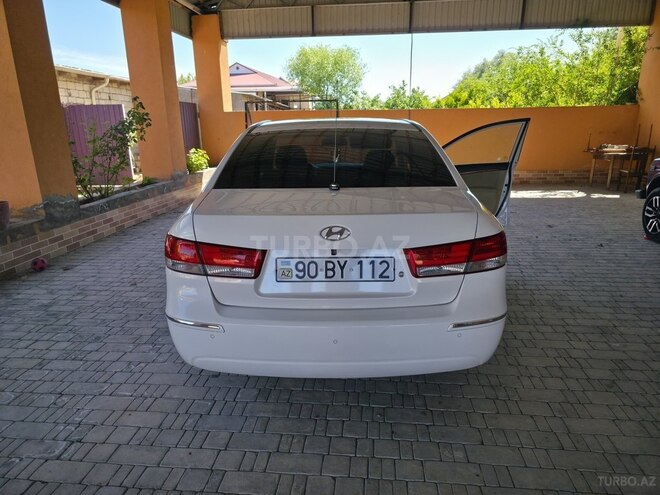 Hyundai Sonata-9