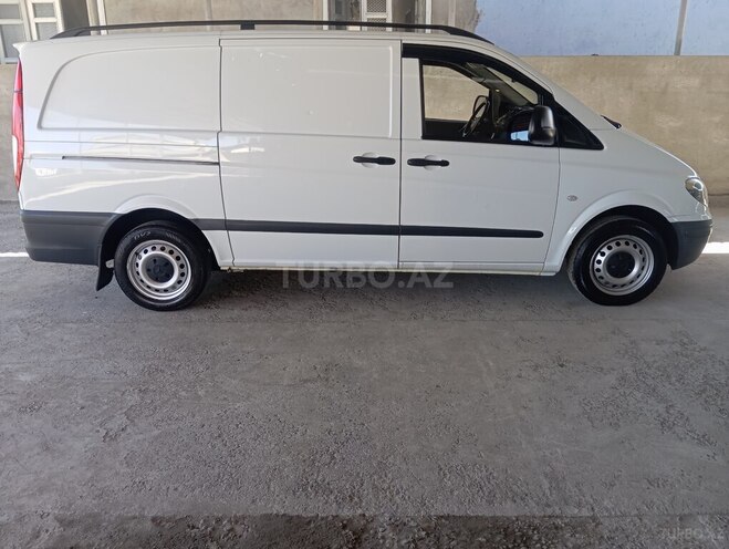 Mercedes Vito-2