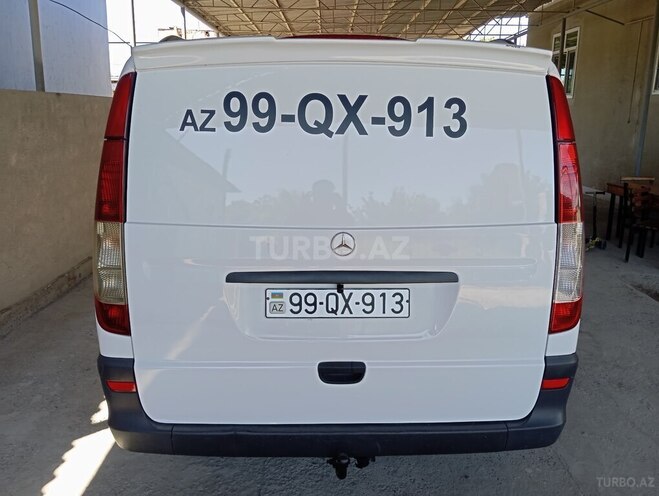 Mercedes Vito-12