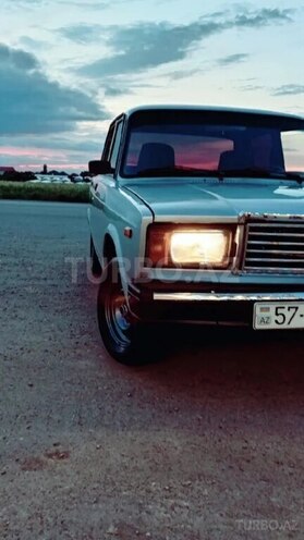 LADA (VAZ) 2107-11