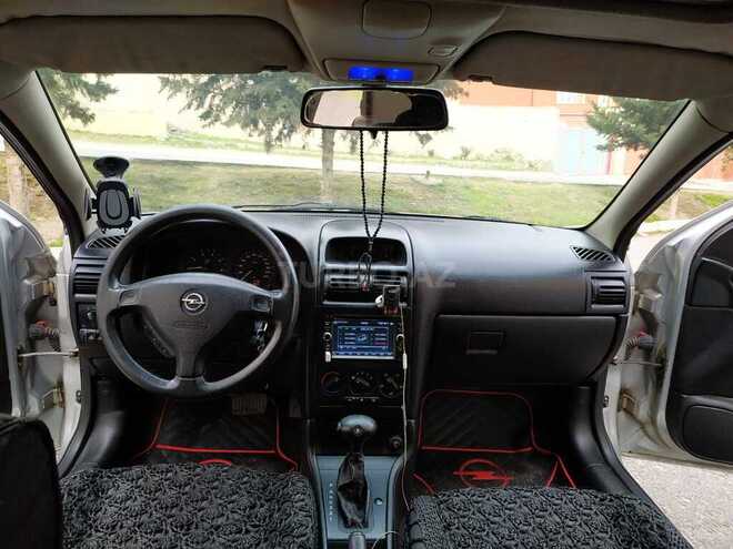 Opel Astra-4