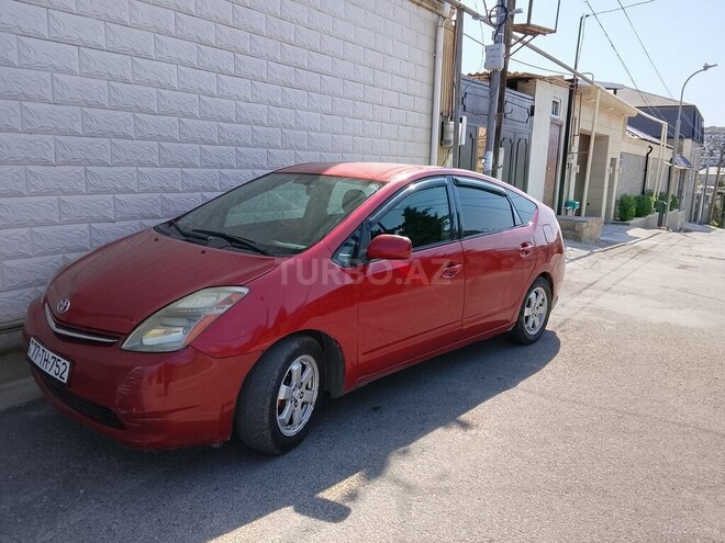 Toyota Prius-5