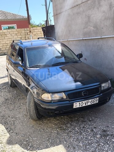 Opel Astra-3
