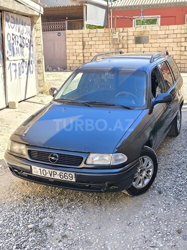 Opel Astra-1