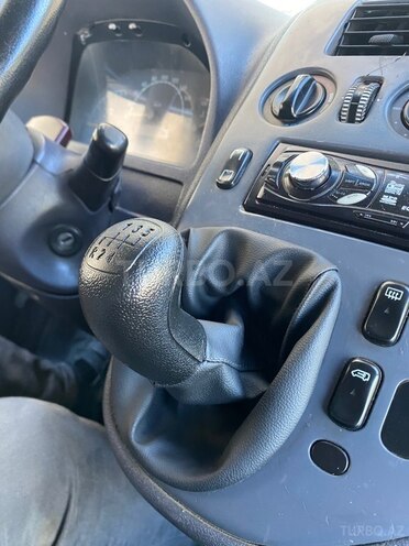 Mercedes Vito 110 CDI-8