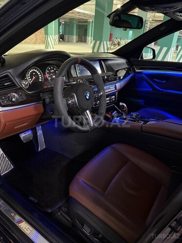 BMW 528-7