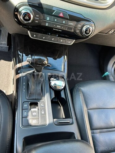 Kia Sorento-10