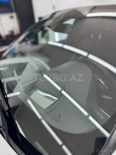 BMW 335-12