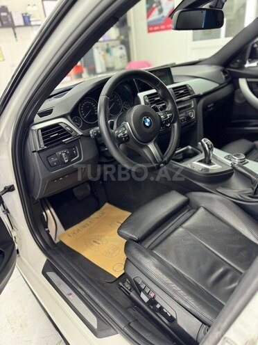 BMW 335-20