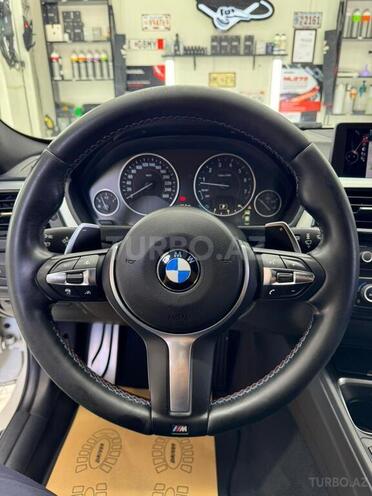 BMW 335-15