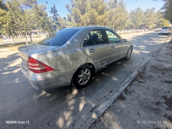 Mercedes C 200-4