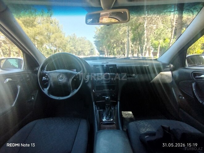 Mercedes C 200-9