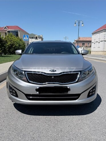Kia K5-1