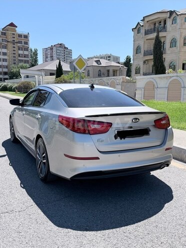 Kia K5-8
