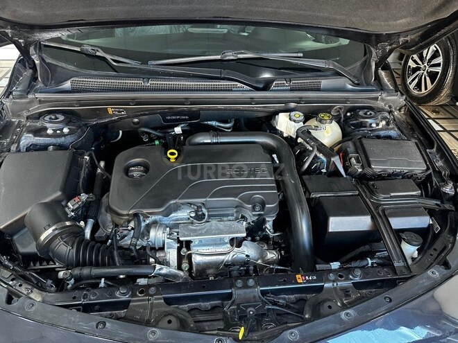 Chevrolet Malibu-11