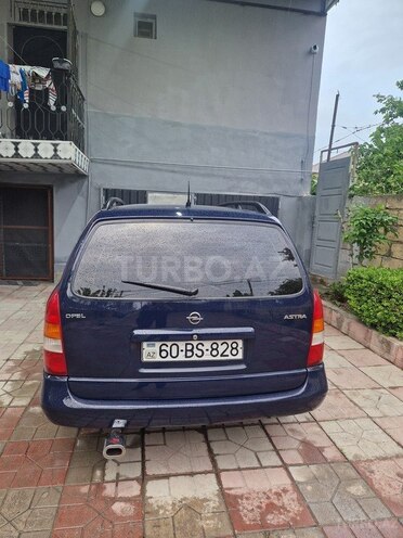 Opel Astra-10