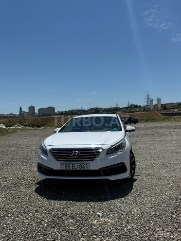 Hyundai Sonata-1