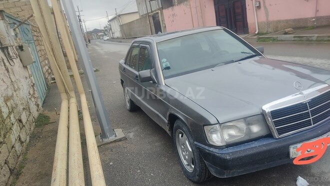 Mercedes 190-3