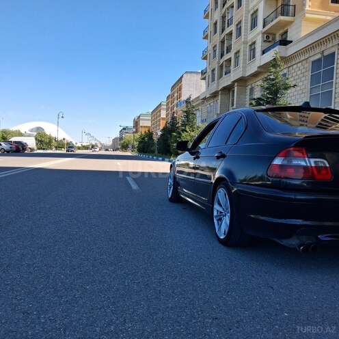 BMW 325-8