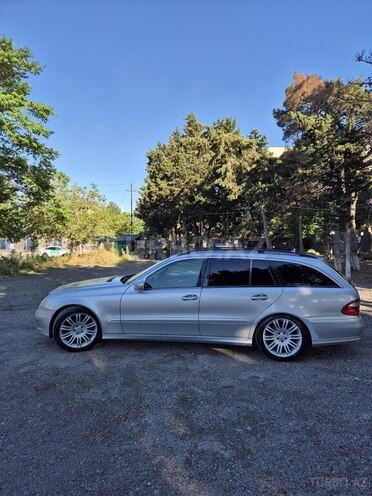 Mercedes E 220-7