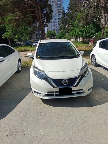 Nissan Note-1