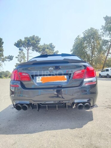 BMW 528-2