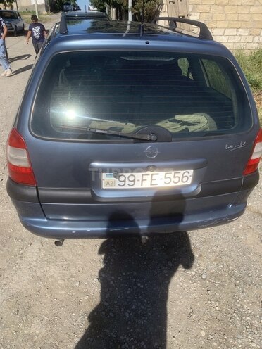 Opel Vectra-6