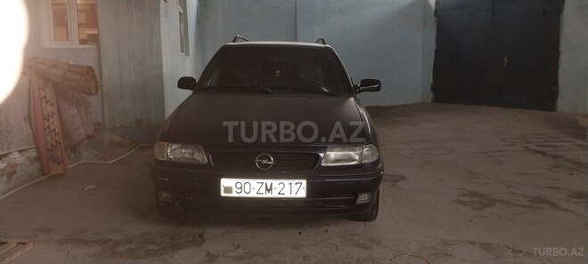 Opel Astra-1