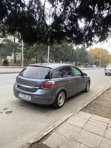 Opel Astra-11