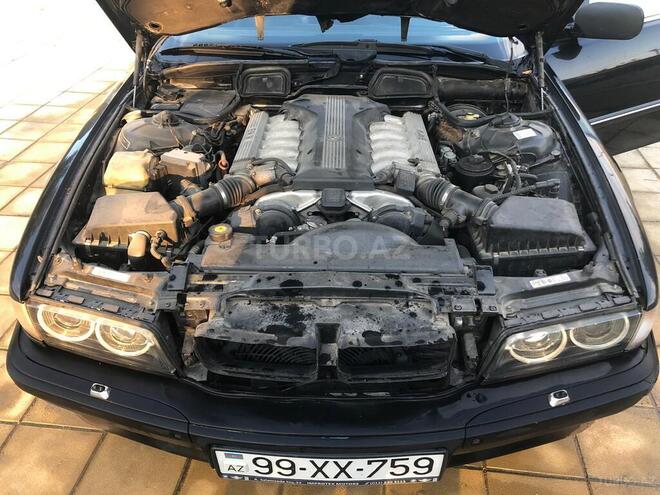 BMW 750-8