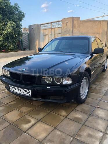 BMW 750-2