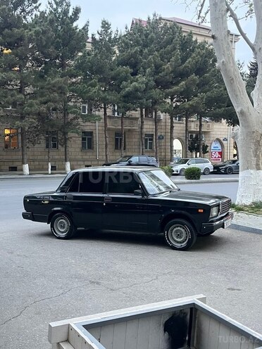 LADA (VAZ) 2107-5