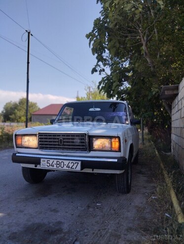 LADA (VAZ) 2107-1