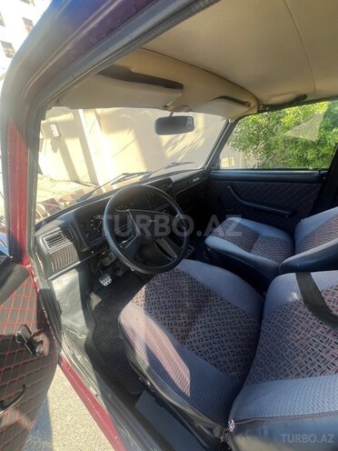 LADA (VAZ) 2107-4